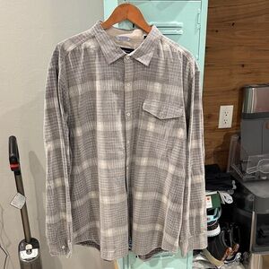 Tommy Bahama light weight flannel
